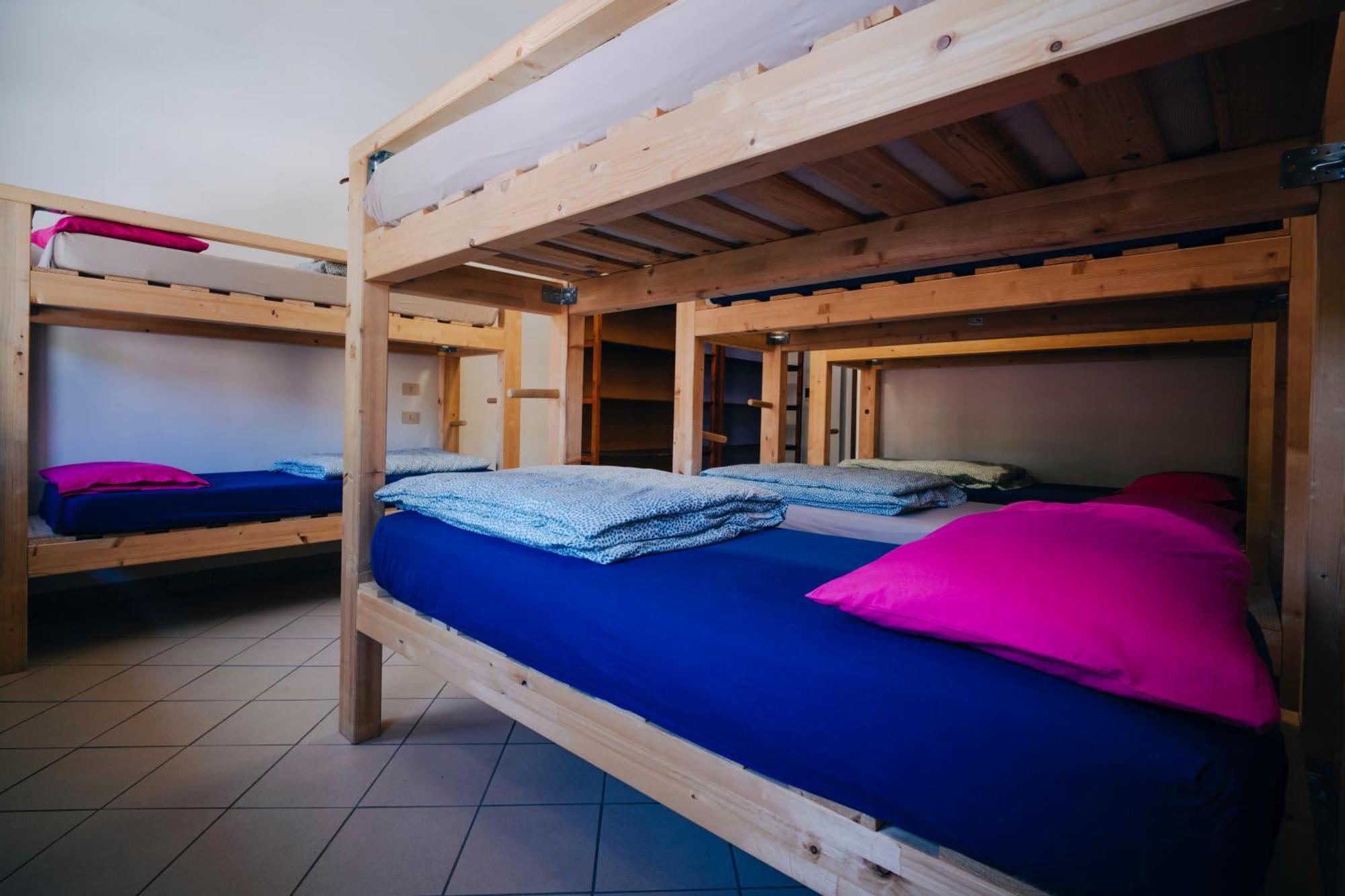 La Casa Via Del Sale Hostel Limone Piemonte Buitenkant foto